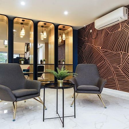 The Gandamar Hotel , ヤンゴン エクステリア 写真