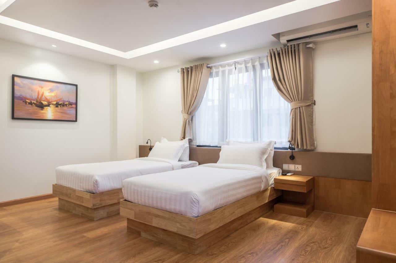The Gandamar Hotel , ヤンゴン エクステリア 写真